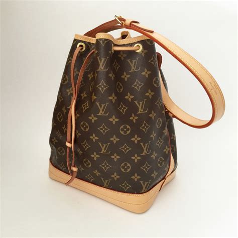 lv bucket bag size|authentic louis vuitton bucket bag.